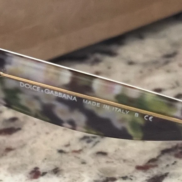 Dolce & Gabbana DG4236 Floral Oversized Sunglasses 2842/8G Italy - Picture 4 of 6